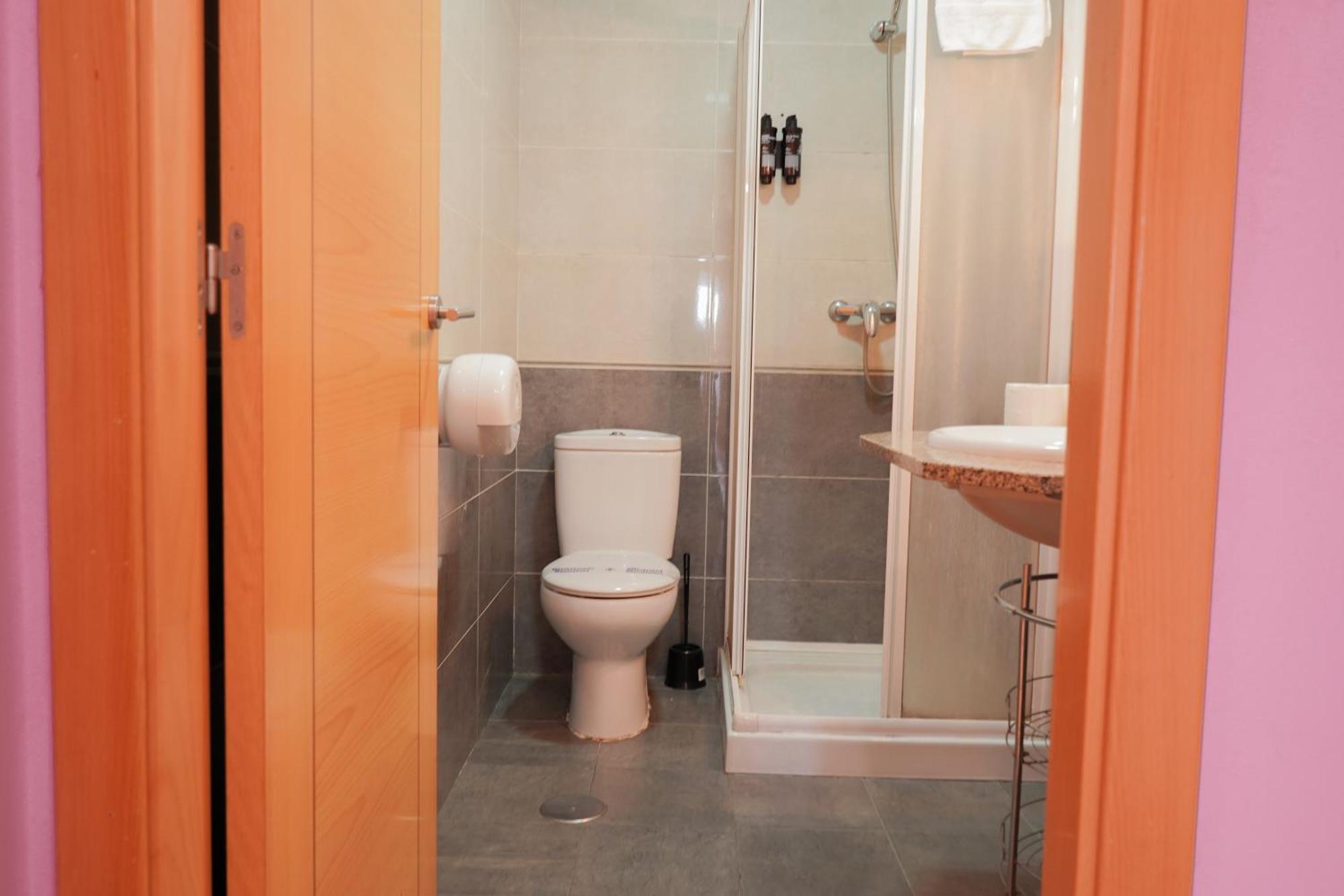 Three-Bedroom Apartment,1708455182:JPEG